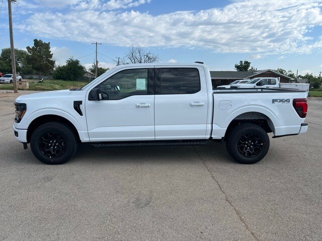 2025 Ford F-150 XLT photo 4