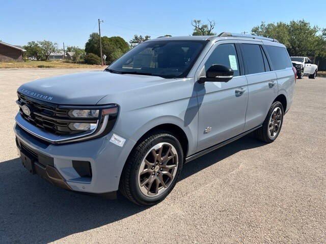 2025 Ford Expedition King Ranch photo 3