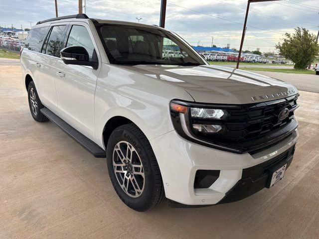 2025 Ford Expedition Active MAX's photo