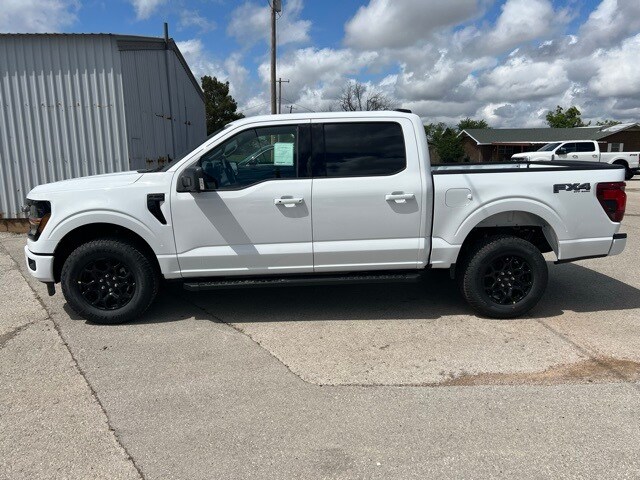 2025 Ford F-150 XLT photo 4