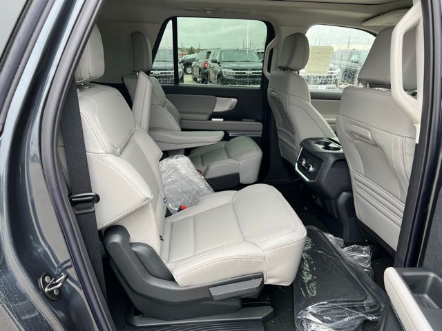 2025 Ford Expedition MAX Active - Photo 10