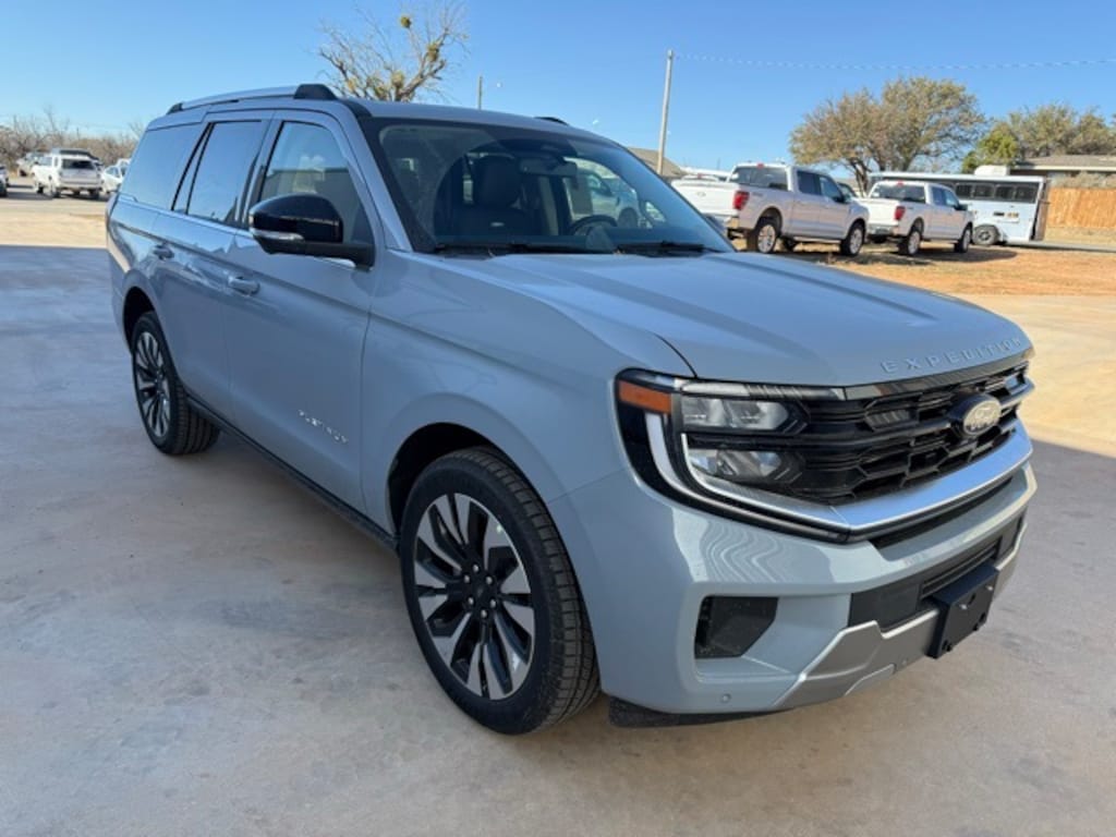 New 2026 Ford Expedition Platinum SUV