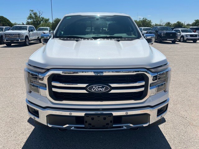 2025 Ford F-150 Lariat photo 2