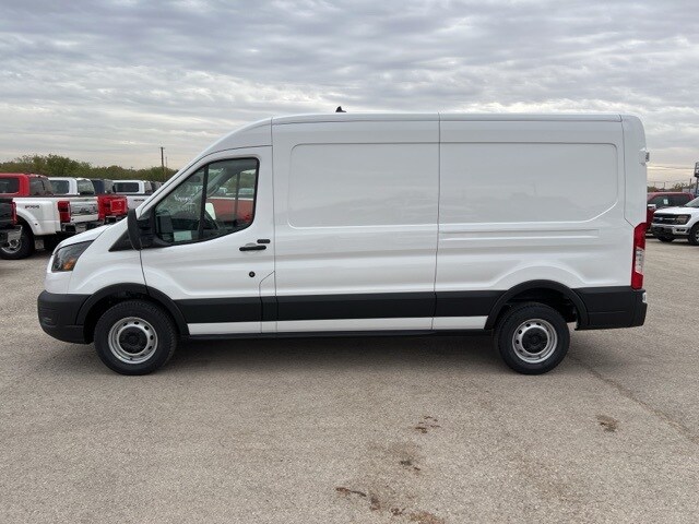 2024 Ford Transit photo 3