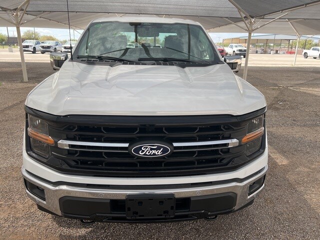 2024 Ford F-150 XLT photo 2