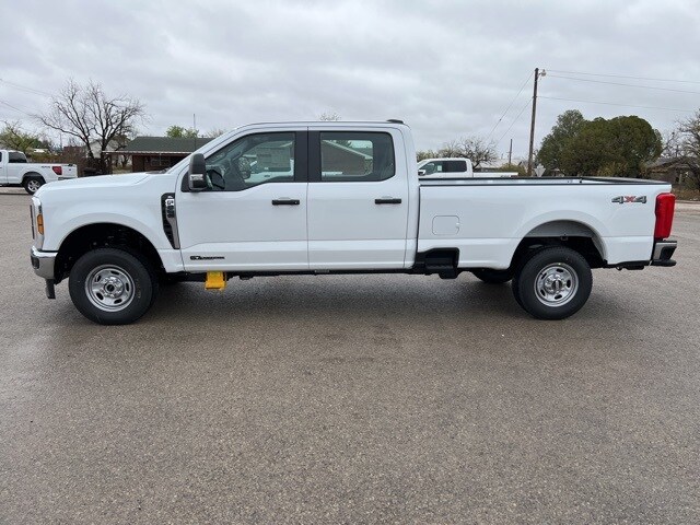 2025 Ford F-250 XL photo 4