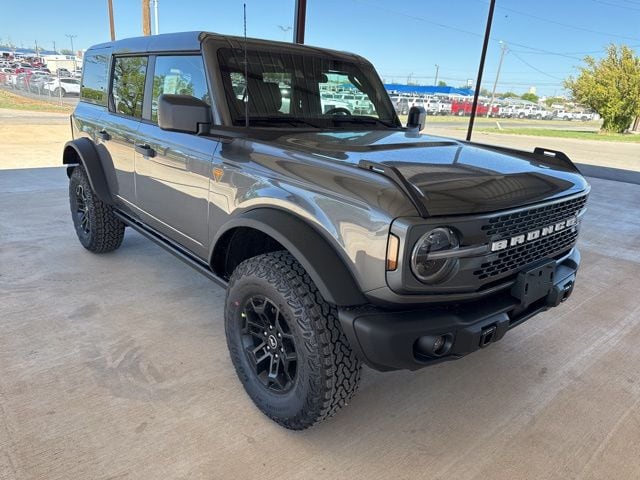 2026 Ford Bronco Badlands 4x4's photo