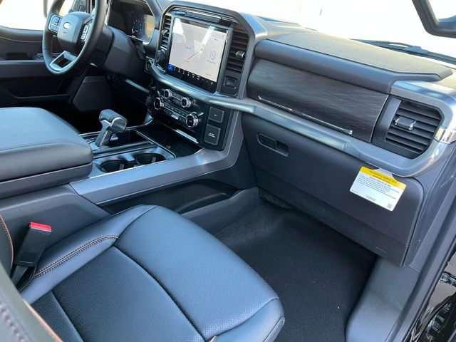 2025 Ford F-150 Lariat - Photo 12