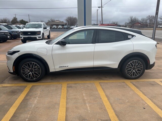 2024 Ford Mustang Mach-E Premium photo 4