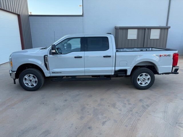 2026 Ford F-250 XLT photo 4