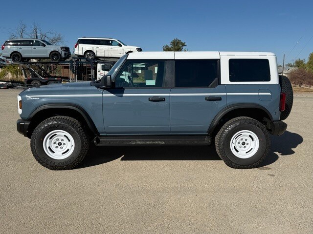 2025 Ford Bronco Heritage First Edition photo 3