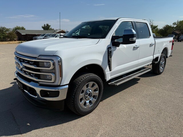 2026 Ford F-250 Lariat photo 3