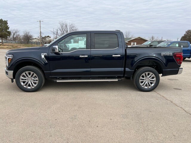 2025 Ford F-150 Lariat photo 4