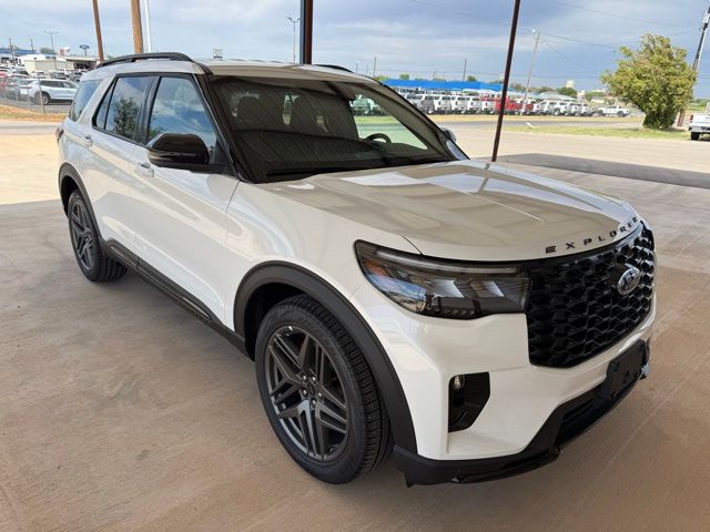 2026 Ford Explorer ST 4WD's photo