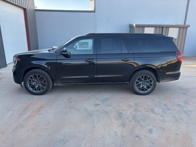 2025 Ford Expedition MAX Platinum photo 4