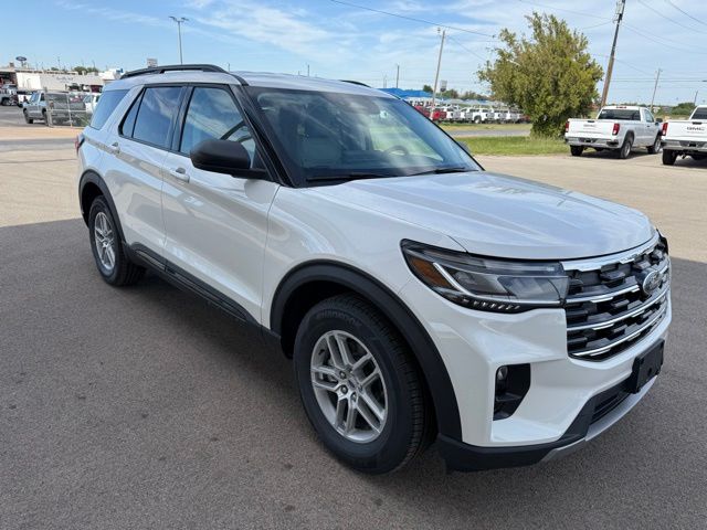 2026 Ford Explorer's photo