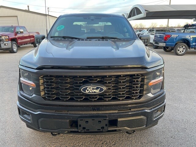 2025 Ford F-150 STX photo 2