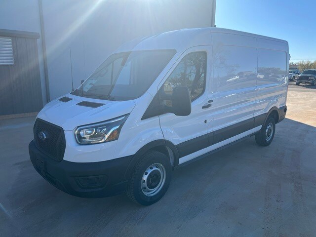 2024 Ford Transit photo 3