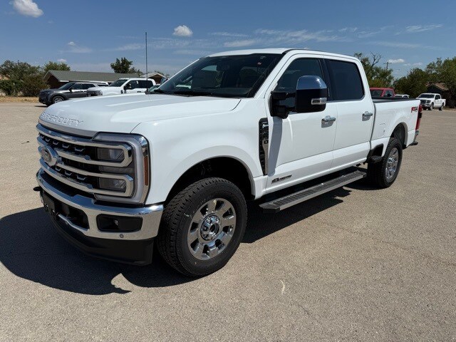 2026 Ford F-250 Lariat photo 3