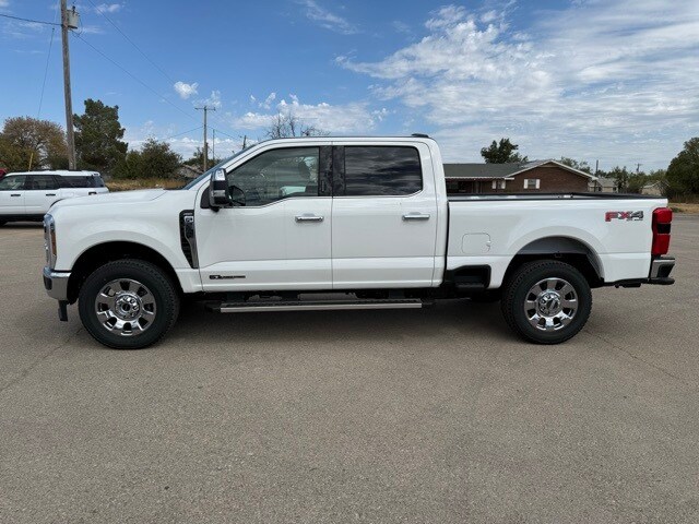2026 Ford F-250 Lariat photo 4