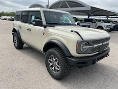 2025 Ford Bronco Badlands SUV