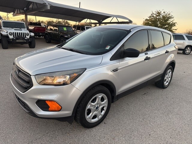 2018 Ford Escape S photo 3