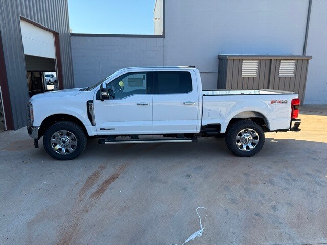 2026 Ford F-250 Lariat photo 4