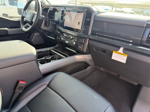 2026 Ford F-250 Super Duty Lariat - Photo 12