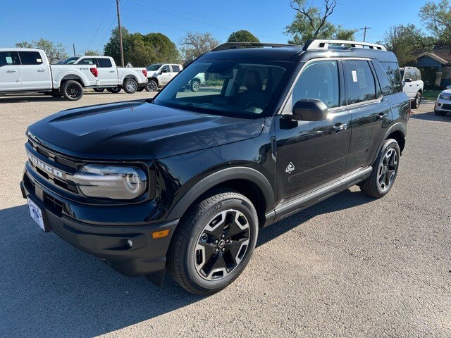 2024 Ford Bronco Sport Outer Banks photo 3