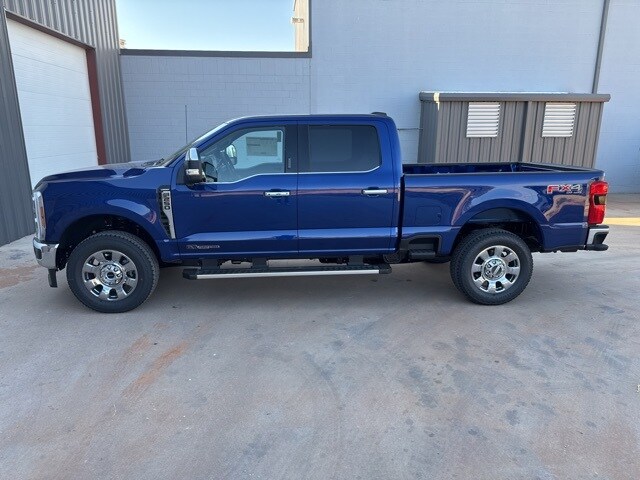 2026 Ford F-250 Lariat photo 4