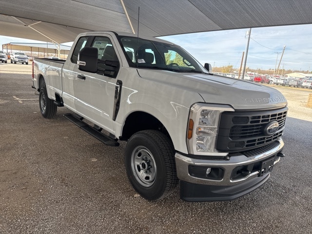 2026 Ford F-250 Super Duty XL's photo
