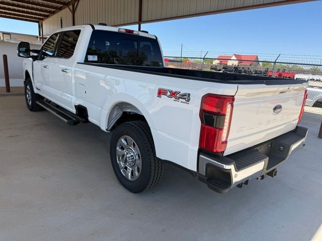 2026 Ford F-350 Lariat 4x4 Crew Cab 8' Box SRW's photo