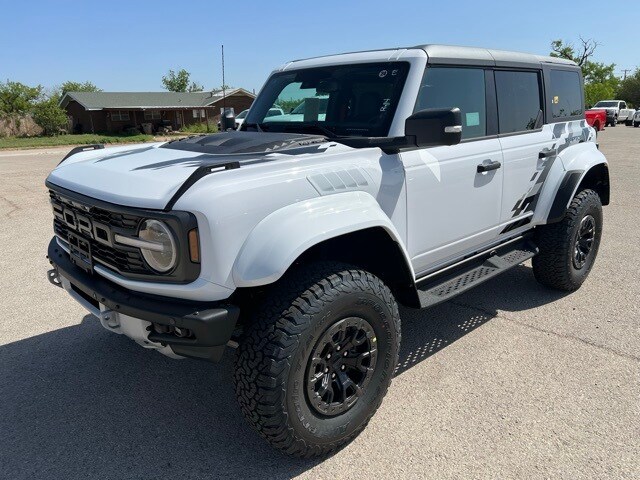 2025 Ford Bronco Raptor photo 3