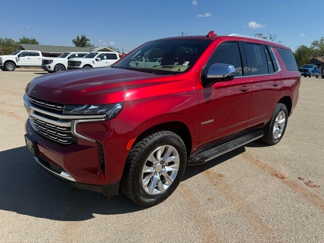 2023 Chevrolet Tahoe Premier photo 2