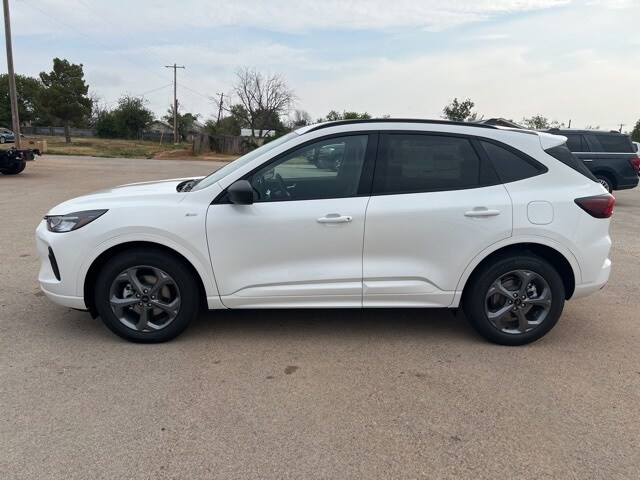 2024 Ford Escape Hybrid ST-Line photo 4