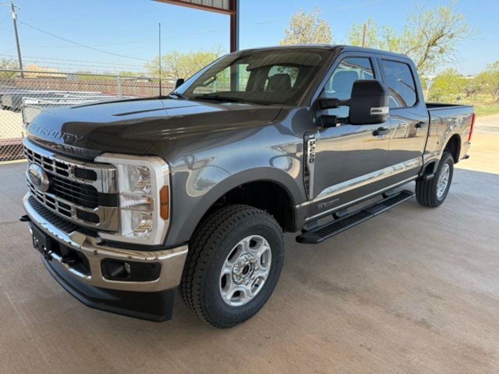 New 2026 Ford F-250 XLT Truck