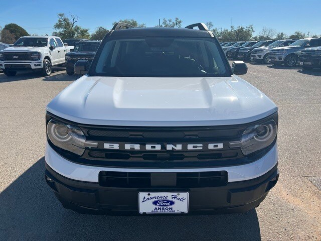 2024 Ford Bronco Sport Outer Banks photo 2