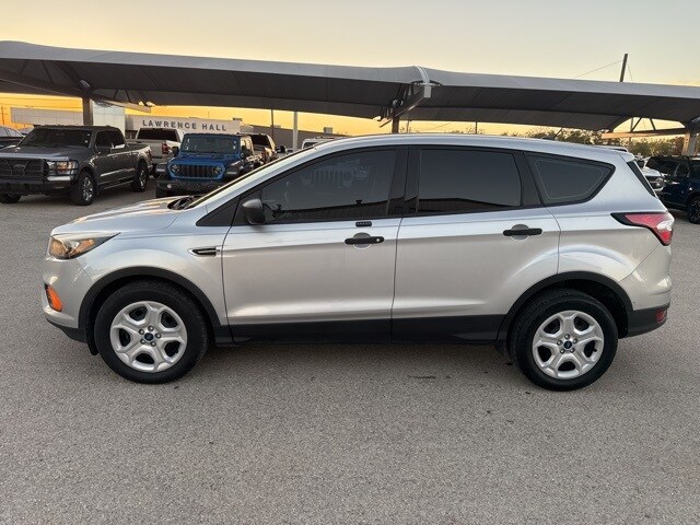 2018 Ford Escape S photo 4