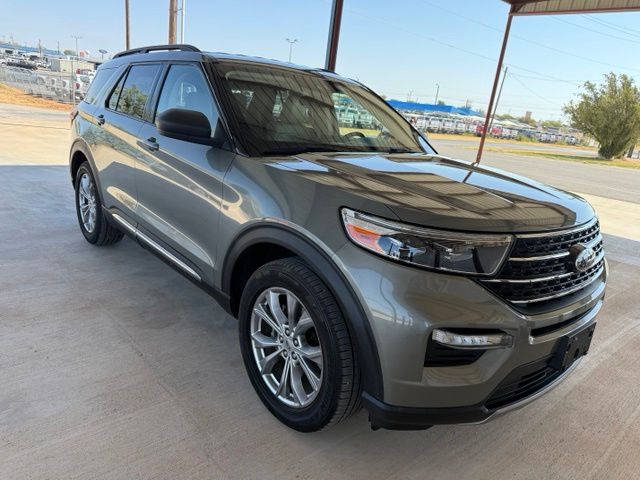 2020 Ford Explorer
