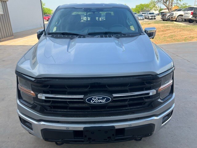 2025 Ford F-150 XLT photo 2