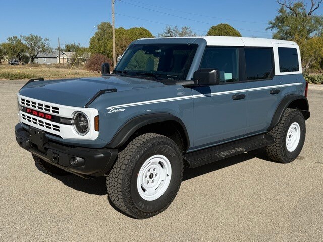 2025 Ford Bronco Heritage First Edition photo 2