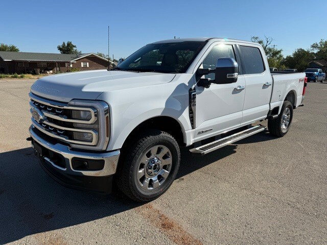 2026 Ford F-250 Lariat photo 3