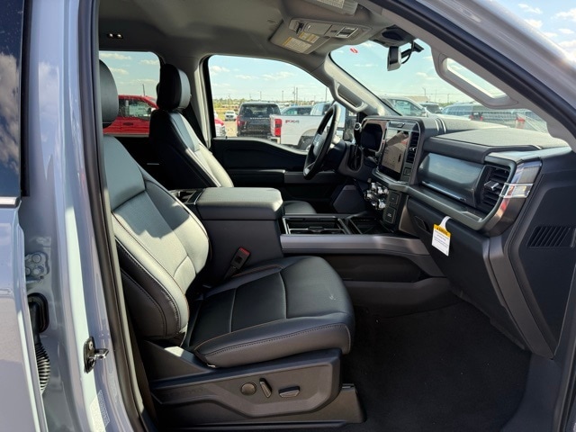 2026 Ford F-250 Super Duty Lariat - Photo 11