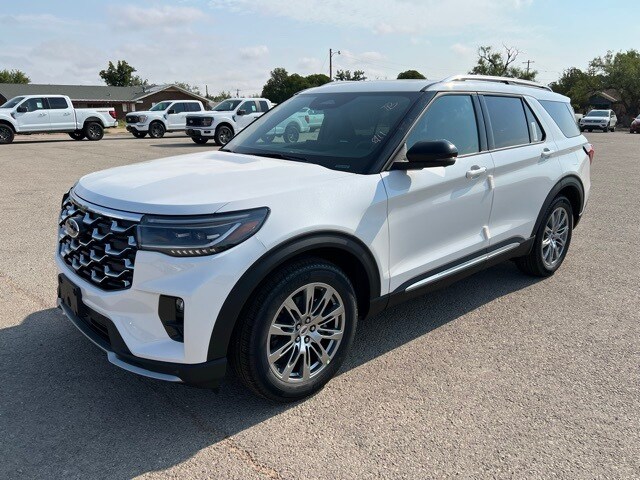 2025 Ford Explorer Platinum photo 3
