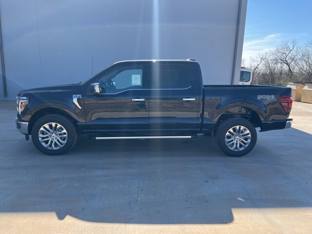 2025 Ford F-150 Lariat photo 4