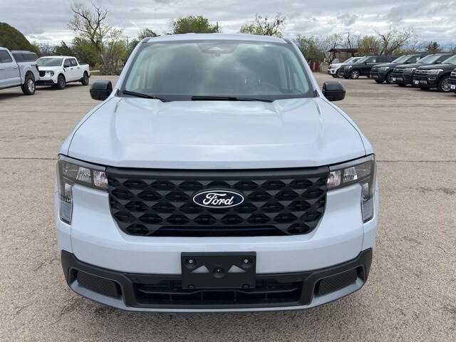 2025 Ford Maverick XLT photo 2