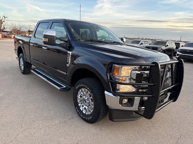 2022 Ford F-250 Super Duty XLT's photo