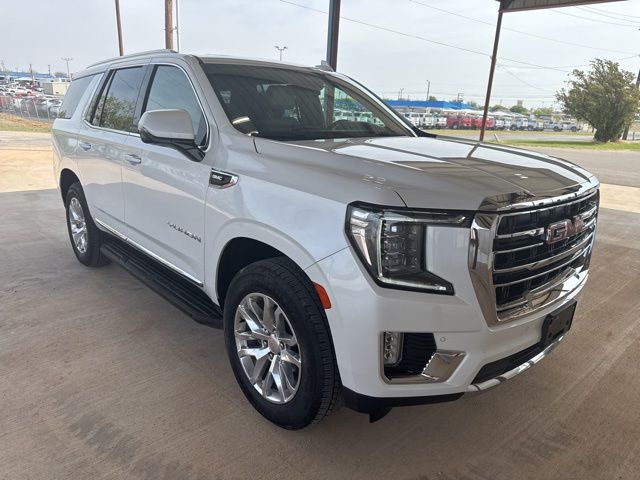 2023 GMC Yukon 4WD SLT's photo