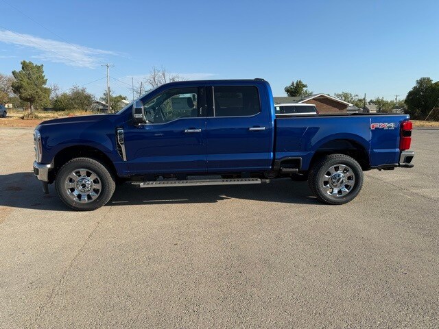 2026 Ford F-250 Lariat photo 4