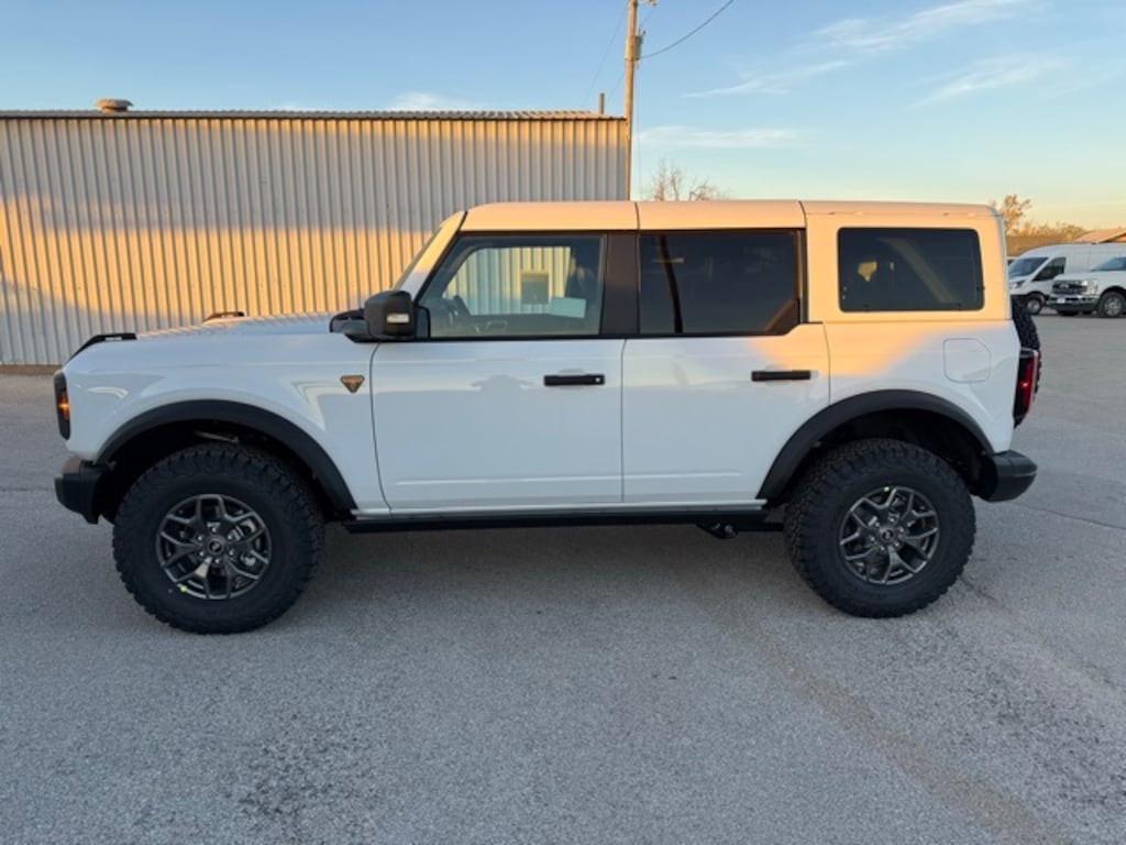 New 2025 Ford Bronco Badlands SUV